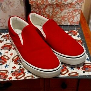 Simple Red Canvas Shoes W8